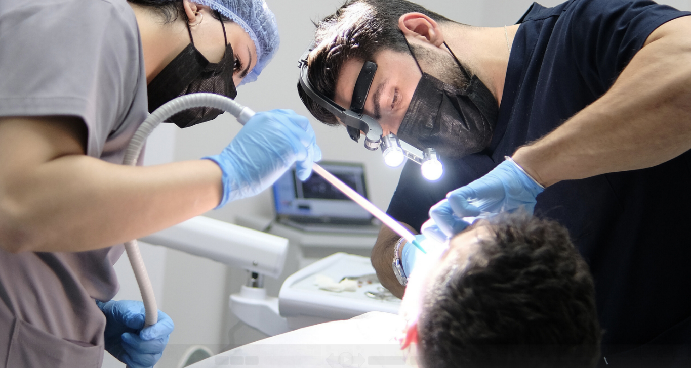 İmplant Üstü Protezler nasıl olmalıdır?